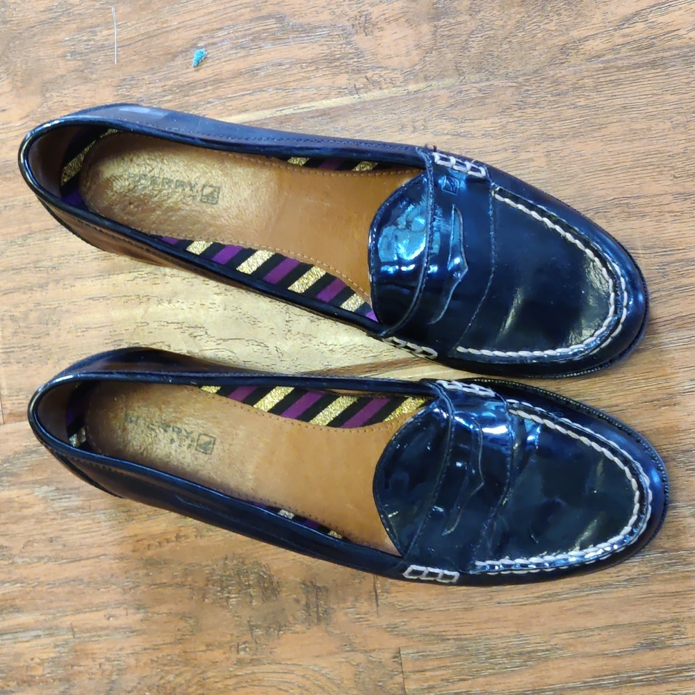 Sperry top sider 8,5 black patent leather loafers